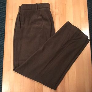 Women’s casual chinos